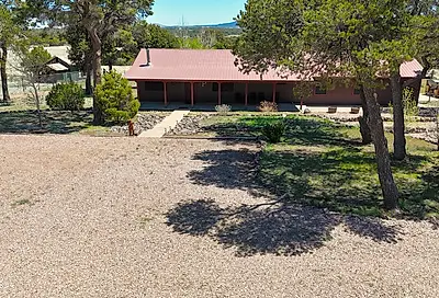 807 Co Rd 3144 -- Vernon AZ 85940