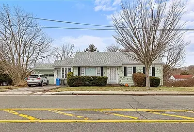 51 Valley Road Middletown RI 02842