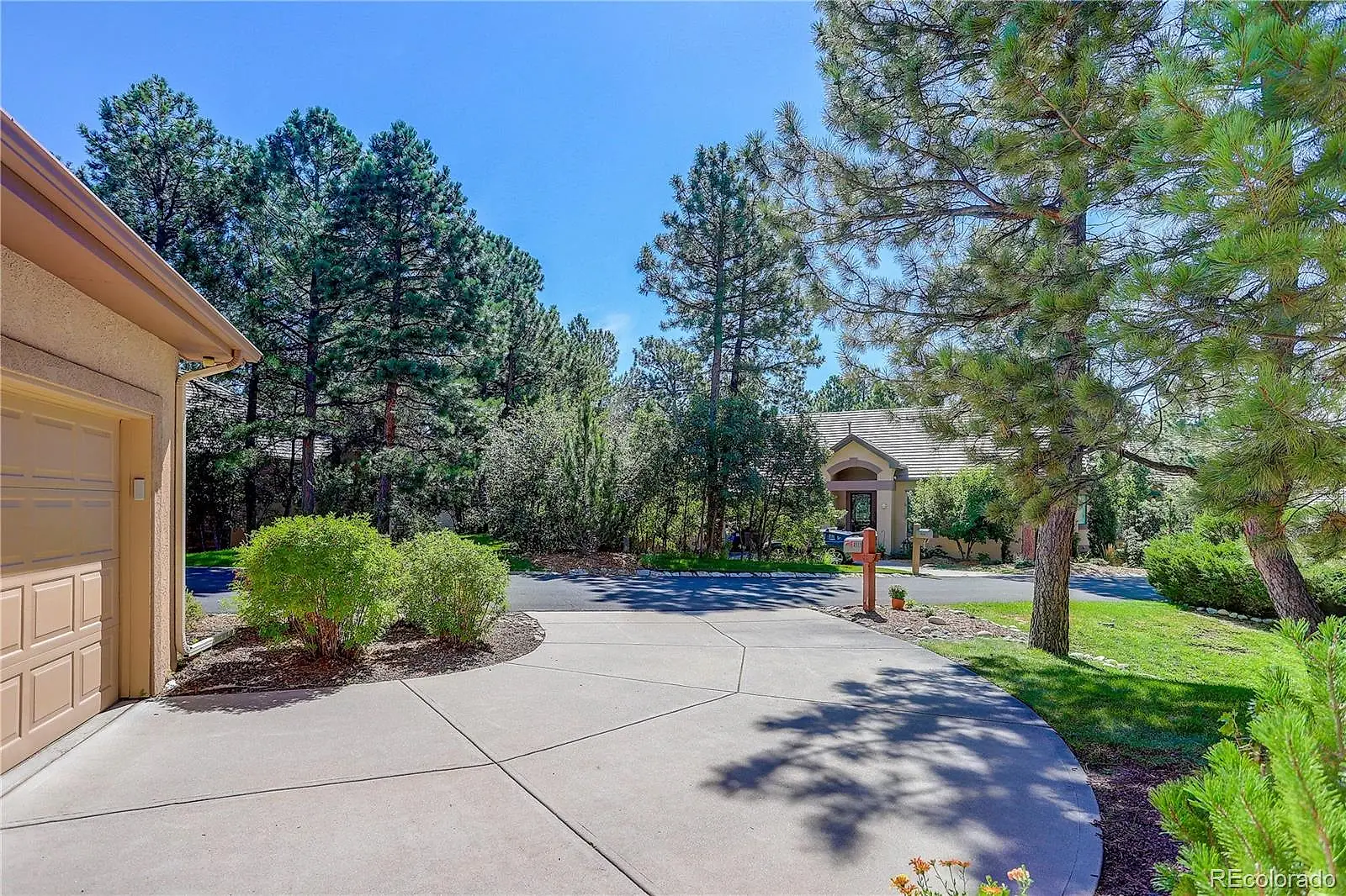 4511 Silver Cliff Court