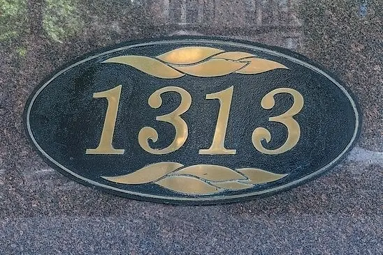 1313 N Ritchie Court
