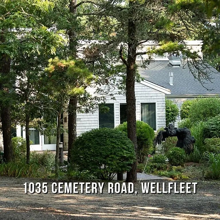1035 Cemetery Rd