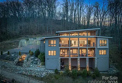 34 Grovepoint Way Asheville NC 28804