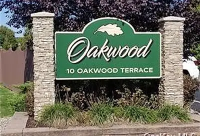 10 Oakwood Terrace New Windsor NY 12553