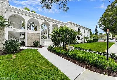 235 3rd Avenue S Naples FL 34102