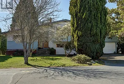 1825 Hillcrest Ave Saanich BC V8N2R7