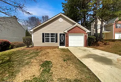 6722 Browns Mill Trail Lithonia GA 30038