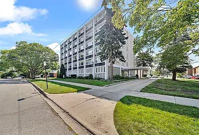 5975 N Odell Avenue Chicago IL 60631