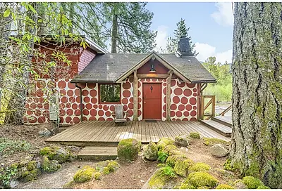 67382 E Roaring River Rd Rhododendron OR 97049