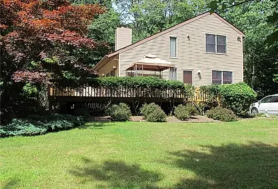 83 Robbins Road Middletown NY 10940