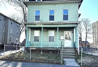 33 Russell Street Worcester MA 01609