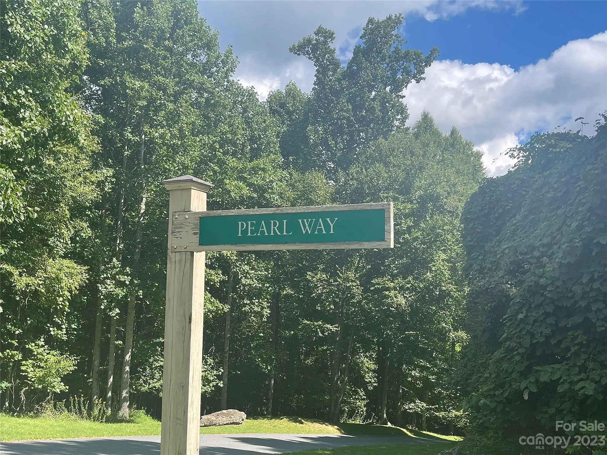 1 Pearl Way