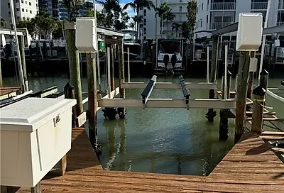 Boat Dock #121 & Lift Fort Myers Beach FL 33931