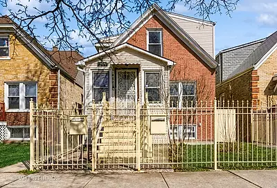 4528 W Deming Place Chicago IL 60639
