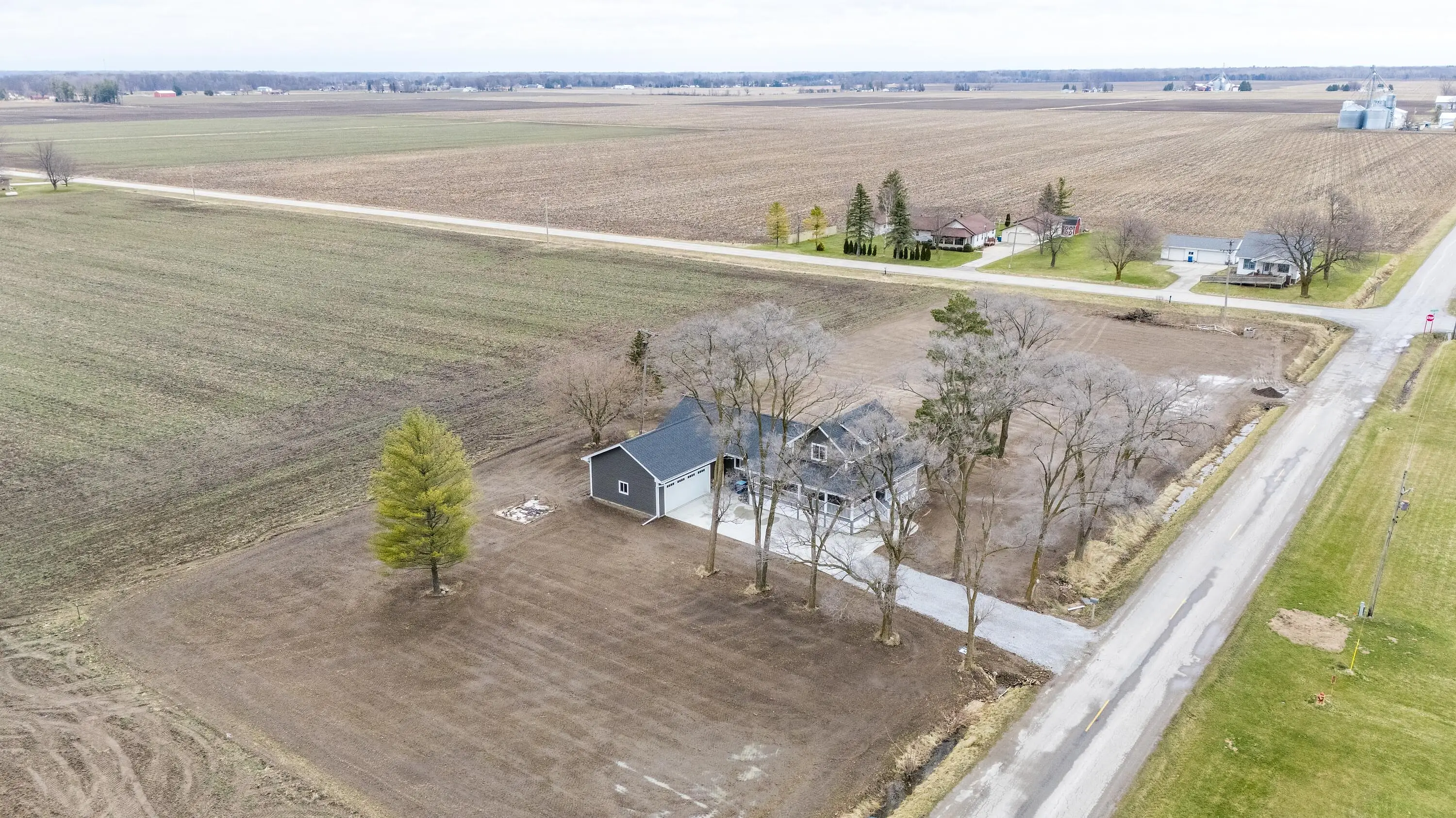 1534 W Townline Rd 14 Road