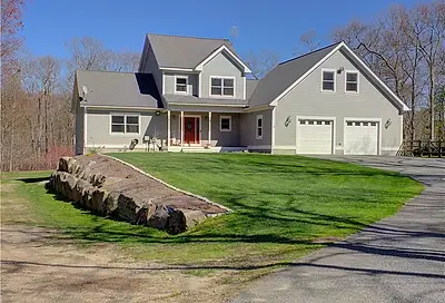11 Teaberry Drive Glocester RI 02814