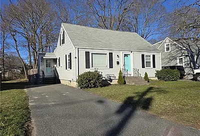 42 Pine Street Seekonk MA 02771