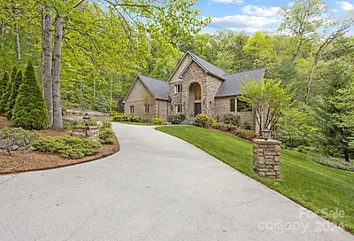 14 Mountain Spring Drive Hendersonville NC 28739