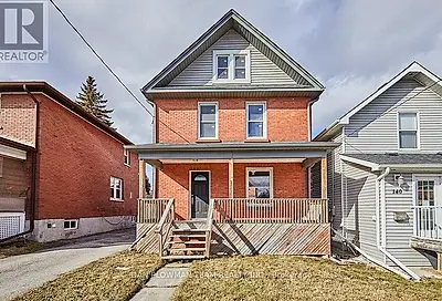 136 ADELAIDE AVE E Oshawa ON L1G1Z1