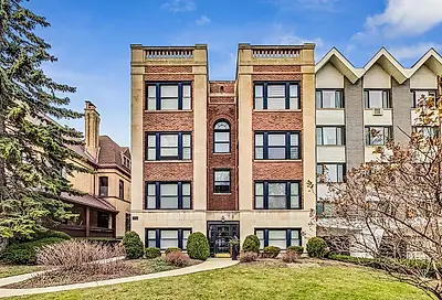 552 W Deming Place Chicago IL 60614