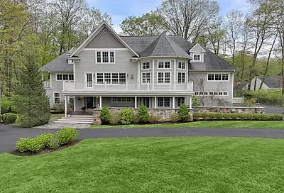 25 Lukes Wood Road New Canaan CT 06840