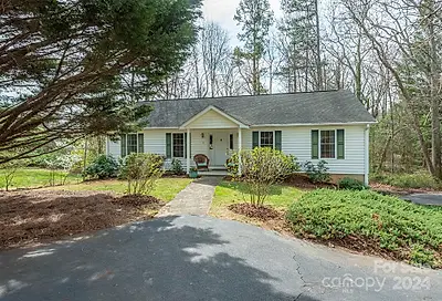 13 Rhododendron Place Asheville NC 28805