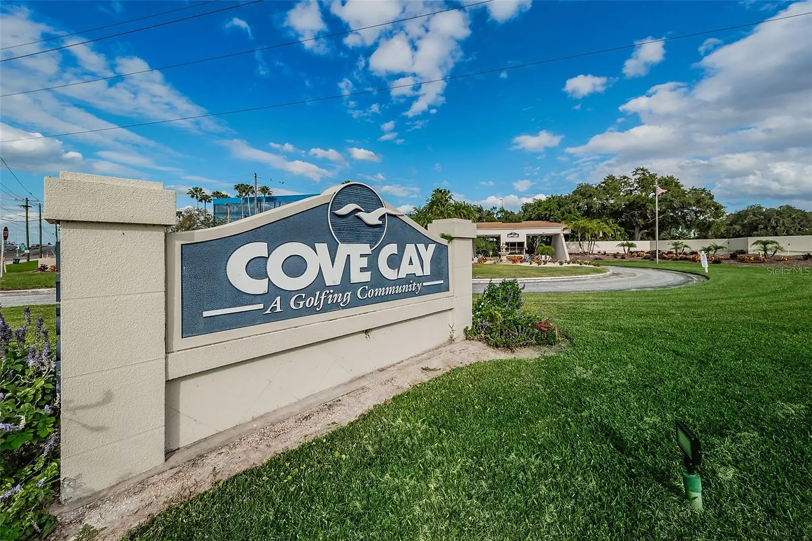 2618 Cove Cay Drive