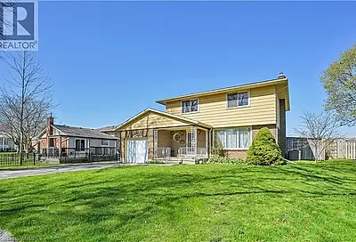 67 PARKVIEW Crescent Kitchener ON N2A1M1