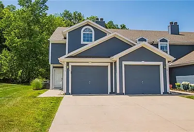 5516 NW Moonlight Meadow Drive Lee's Summit MO 64064
