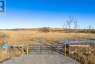 264070 370 Avenue Rural Foothills County AB T0L0X0