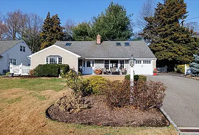 129 Rolling Hill Road Manhasset NY 11030