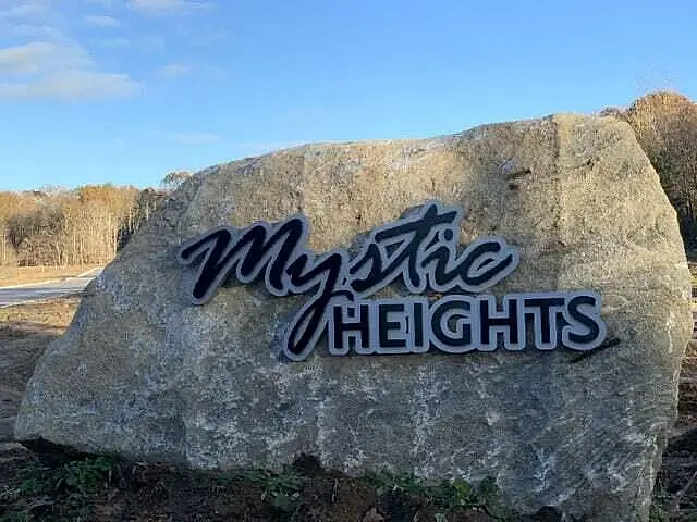 10662 Mystic Heights Trail