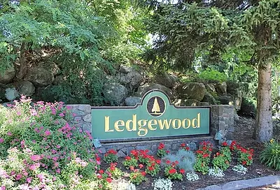 1 Ledgewood Way Peabody MA 01960