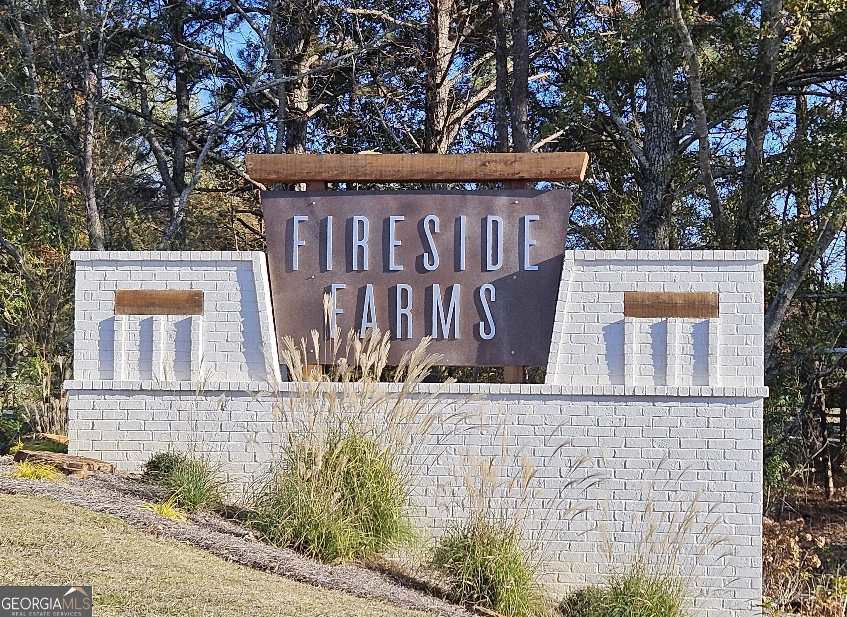 7945 Fireside Farm Drive