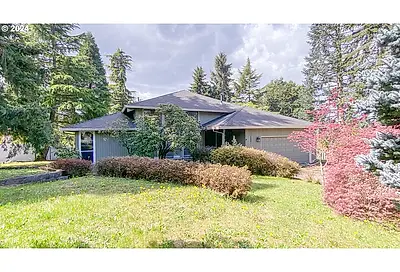 19699 Kapteyns St West Linn OR 97068