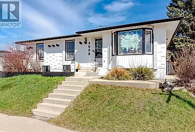 4008 Doverview Drive SE Calgary AB T2B1Y8