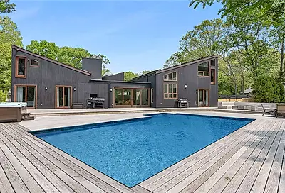 3 The Registry East Quogue NY 11942