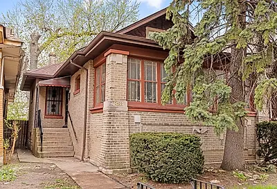 5405 W Potomac Avenue Chicago IL 60651