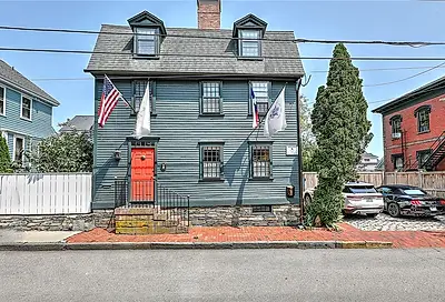 41 3rd Street Newport RI 02840