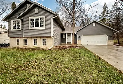 1515 Currie Street Maplewood MN 55119