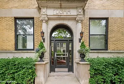 1709 N Crilly Court Chicago IL 60614