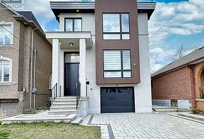 10 SULTANA AVE Toronto ON M6A1T4