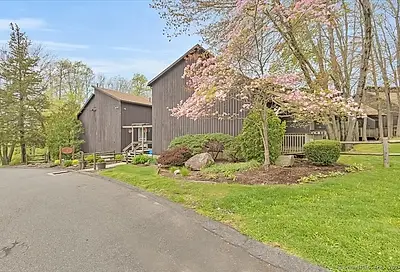 14 Country Squire Drive Cromwell CT 06416