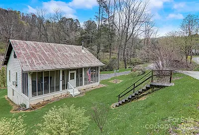 261 Russell Cove Road Waynesville NC 28785