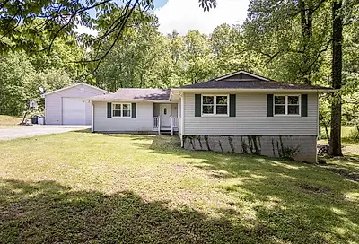 7379 Peaceful Acres Rd Greenbrier TN 37073