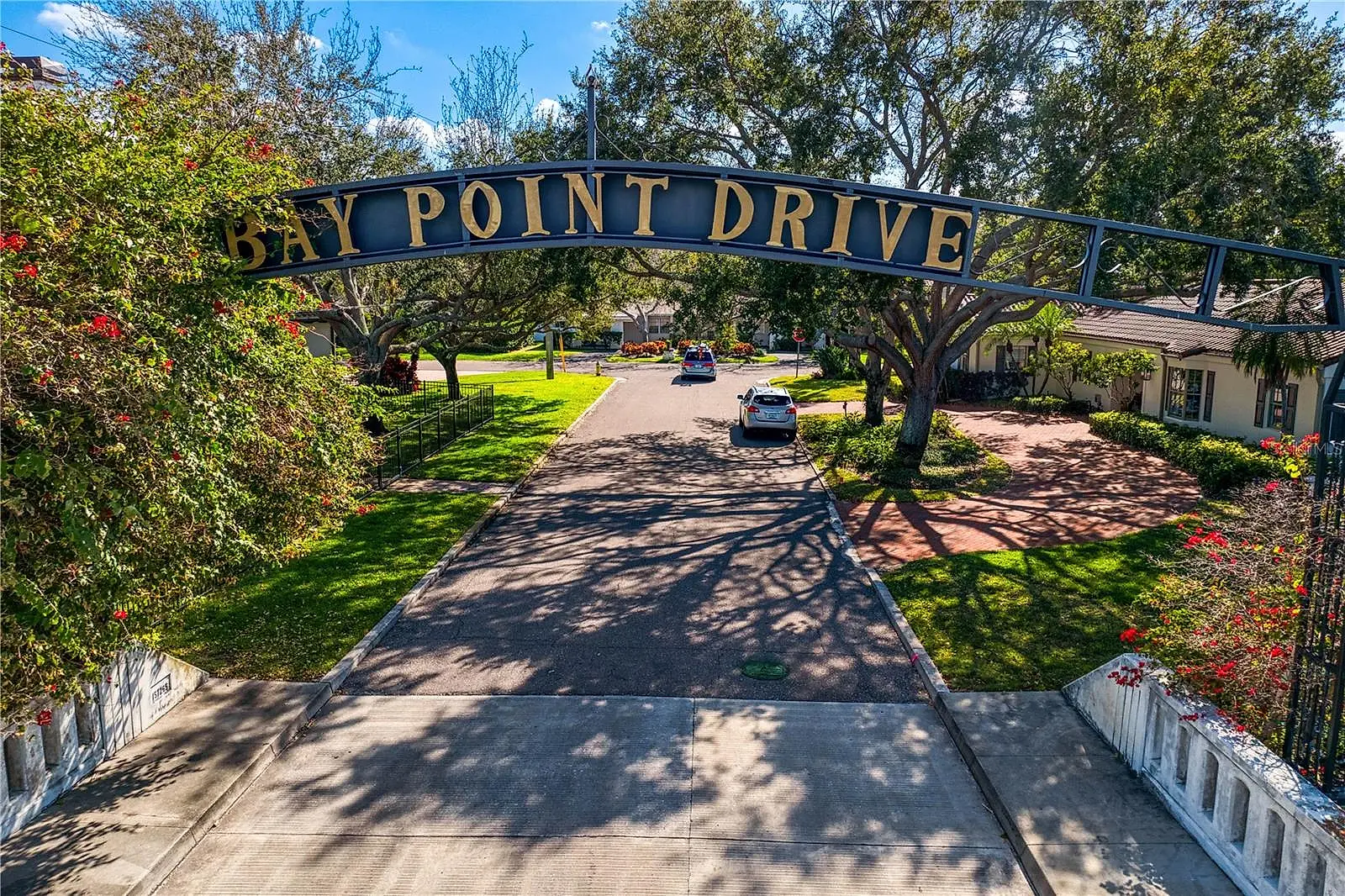 109 Bay Point Drive NE