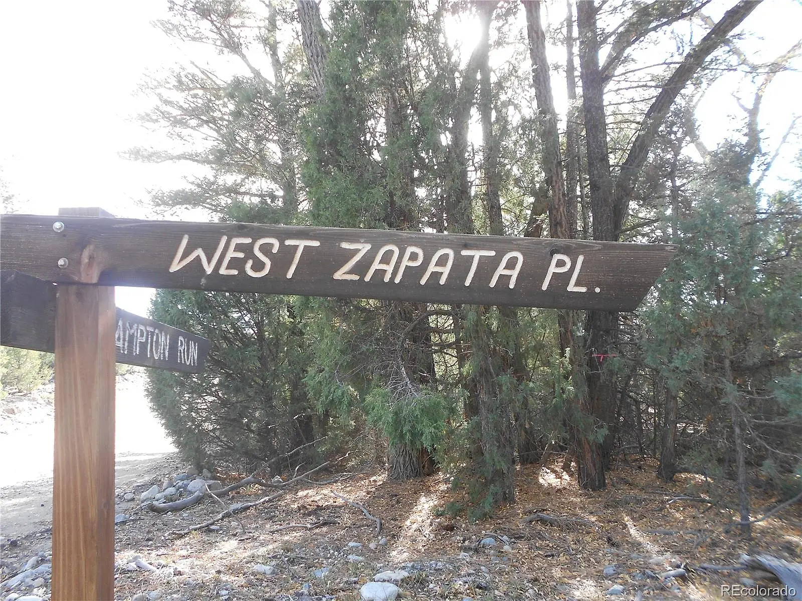 206 W Zapata Place