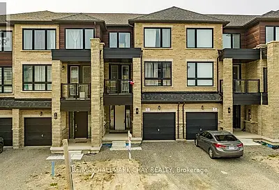 8 BLUE FOREST CRES Barrie ON L9J0N3