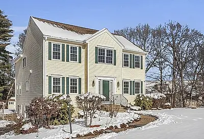 15 Whitehall Cir Shrewsbury MA 01545