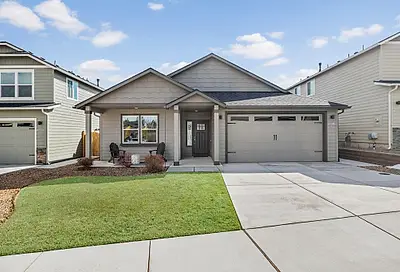 3237 NW Dogwood Avenue Redmond OR 97756