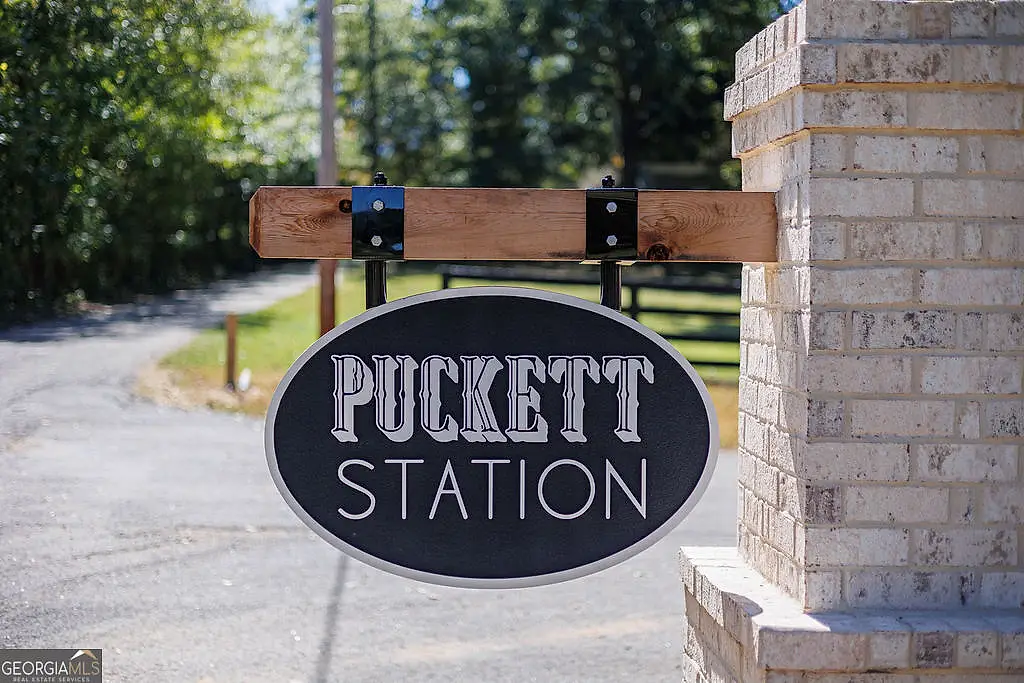 62 Puckett Station Drive Drive